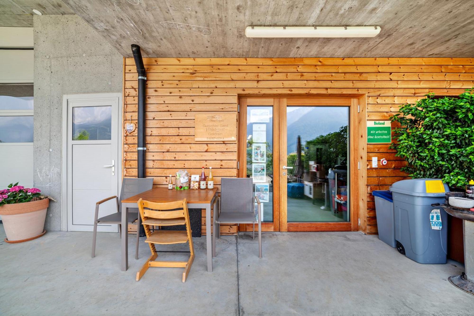 Langstein Wohnung Golden Колдрано Екстериор снимка